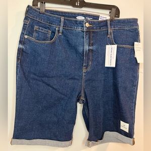 Old Navy  Denim Bermuda Short women’s Plus ZS 16 High Rise Stretch. NWT